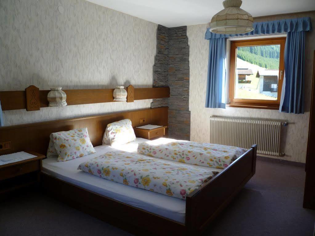 Berghof Hotel Berwang Eksteriør billede